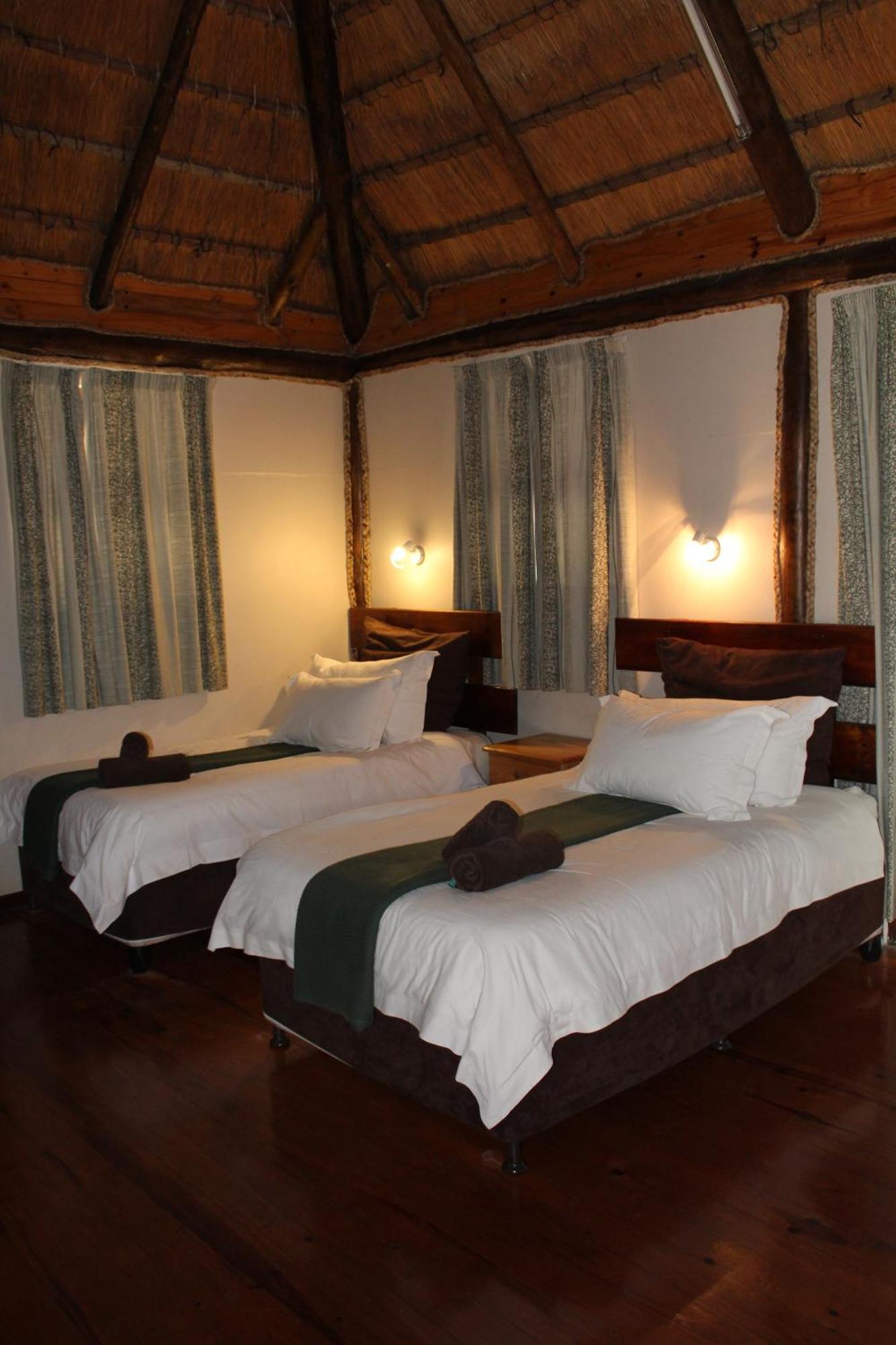 Sodwana Bay Lodge Dive & Fishing Resort Екстер'єр фото