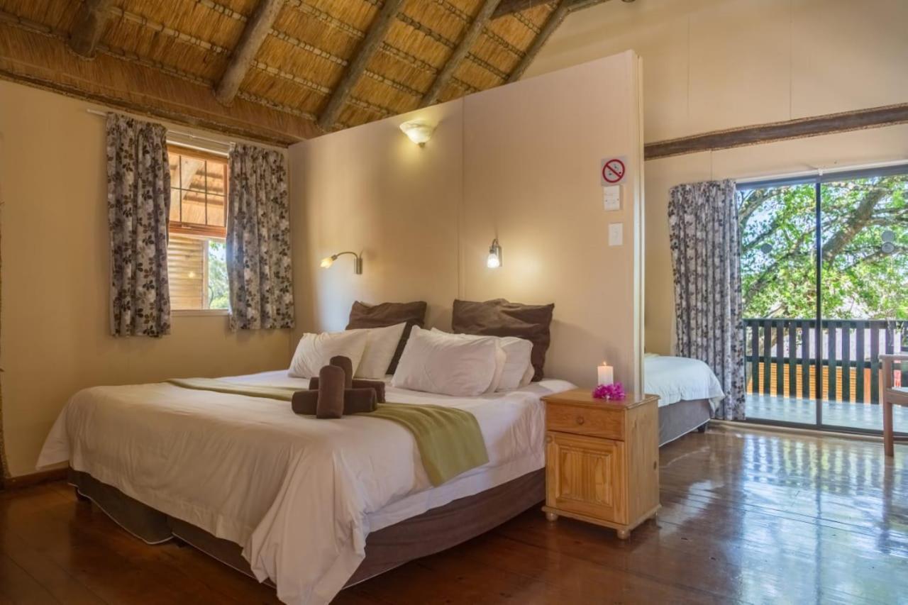 Sodwana Bay Lodge Dive & Fishing Resort Екстер'єр фото